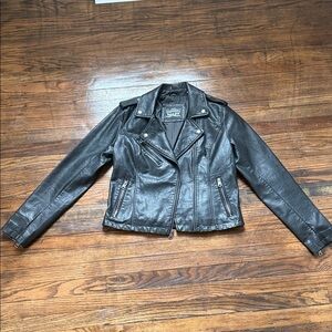 Levi’s Black Faux Leather Moto Jacket Women’s Small Biker Zip